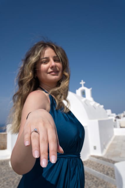 Santorini: Proposal Photoshoot l Private Entry to blue Dome - How a 30-minute private shoot actually plays out