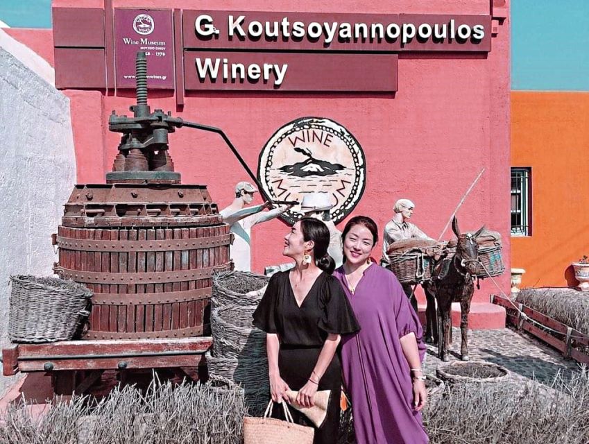 Santorini: Pyrgos, Winery & Oia - Starting in Thera, then moving fast on Santorini time