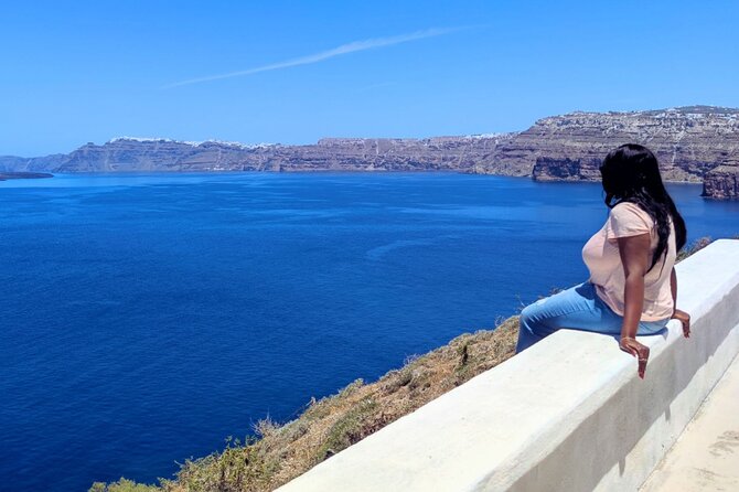 Santorini Shore Excursion: Private Sightseeing Tour - Oia marble streets and the Blue Dome photo stop