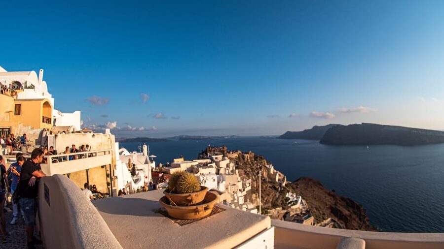 Santorini: Shore Excursion to Oia for Cruise Ship Passengers - Your Oia Free Time, How to Spend It Without Losing the Day