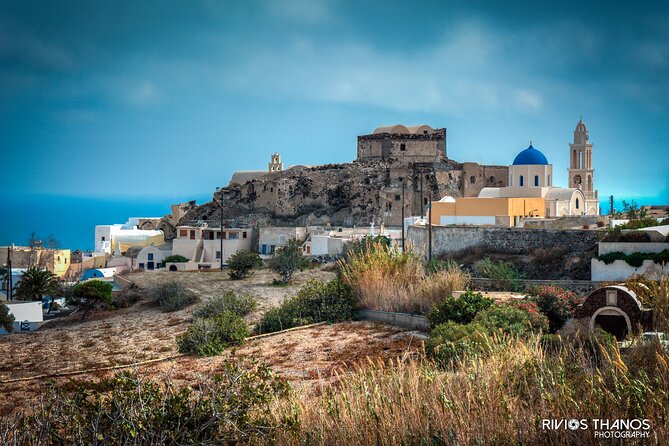 Santorini Sights & Flavors - Oia at the start: why this stop works so well
