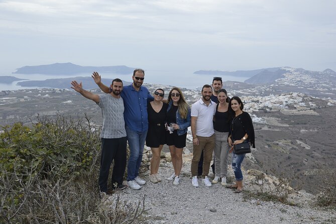 Santorini Sightseeing Half Day Small Group Tour - Pickup realities, the 9:30 start, and cruise day meeting points