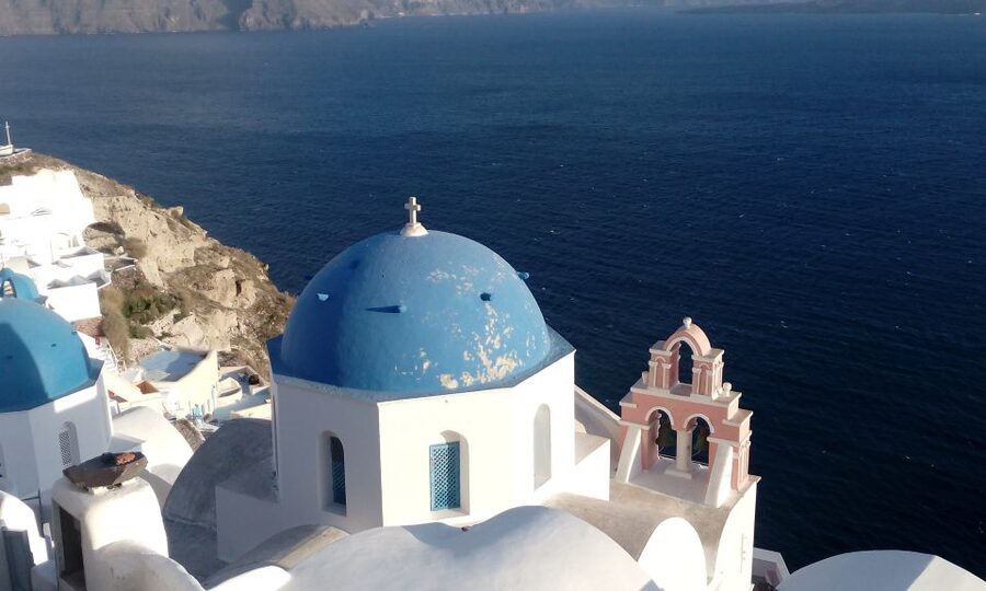 Santorini: Small-Group Highlights Tour of Venetian Castles - Why this Santorini route works, especially for a first-timer