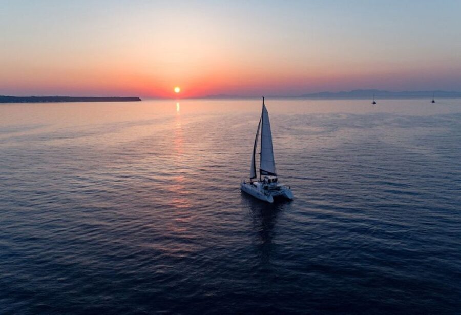 Santorini: Sunset Cruise with Swim Stops, Dinner, and Drinks - The Hot Springs Stop: Therapeutic Water, Natural Quirks