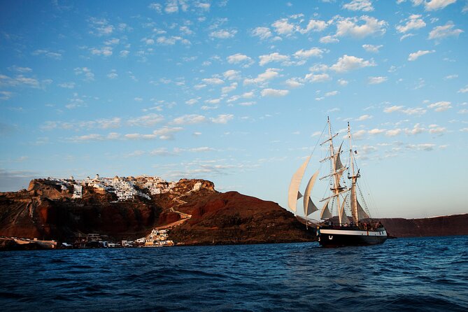 Santorini Sunset Dinner Cruise Including Nea Kameni Visit - Nea Kameni: the volcano hike, the photos, and the sweat math