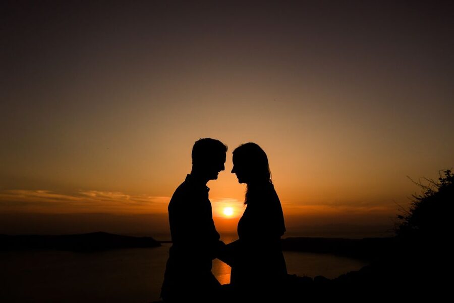 Santorini: Sunset Photo Shoot with a Personal Photographer - Key points that make this shoot worth it