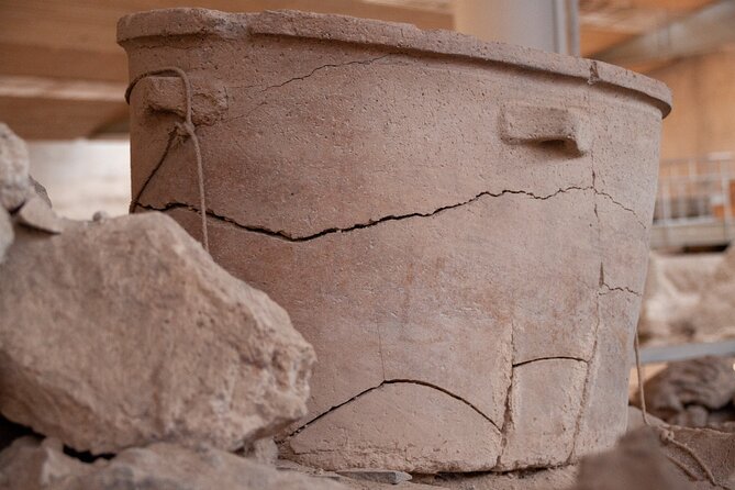 Santorini: Ticket for Akrotiri Archaeological Site - What you’ll see inside: a “town” worth of buildings, streets, and clues