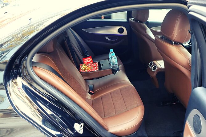 Santorini VIP Limousine Transfer Services - What’s included in the Mercedes-Benz E-Class ride