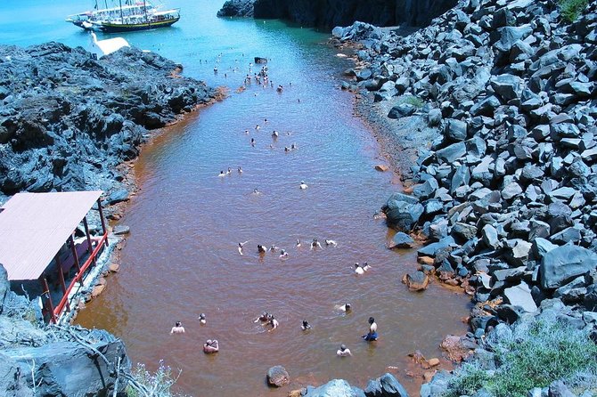Santorini Volcanic Islands Cruise: Volcano,Hot Springs,Thirassia and Oia Sunset - Stop 3: Palea Kameni Hot Springs Swim (About 30 Minutes)