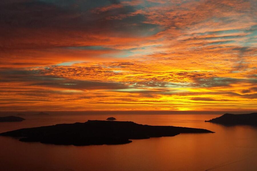 Santorini: Volcanic Sunset Cruise with Dinner - 21 September Ifestia Festival Fireworks on the Volcano