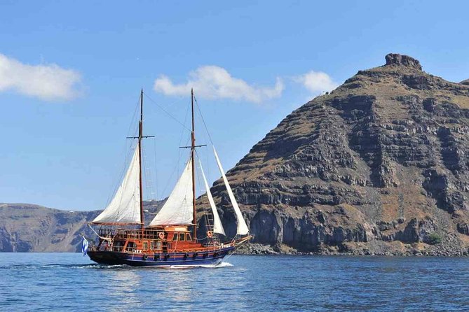 Santorini Volcanic Sunset Cruise - Volcano daydreams, the order of stops, and what each one means