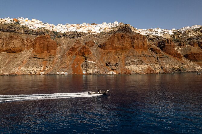 Santorini Waves of Passion - How this Santorini day turns romance into a schedule