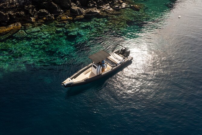 Santorini Waves of Passion - Getting to the start point without stress (Fira, 12:00 pm)