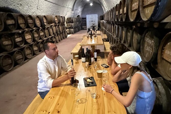 Santorini Wine Tour: 2 Wineries with Tastings & Local Snacks - Transportation, Pickup Quirks, and How the Island Drive Fits In