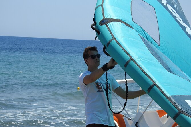 Santorini Wing Foil Surf Lesson for Beginners - Water handling and water starts: the kneel-to-stand moment
