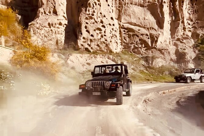 Santorini Wrangler Jeep Afternoon Convoy Tour - The sunset finish: what happens after dinner