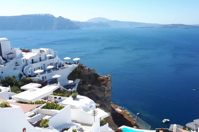 See Santorini in 4 hours - Tailor made tour!!! - How the 4-hour format and pickup shape your day