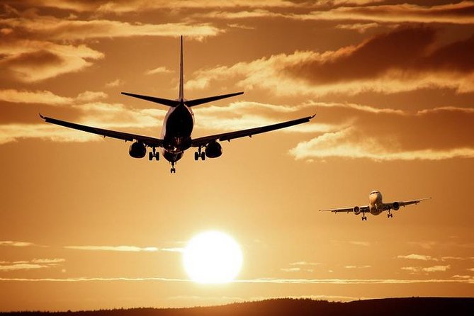Shared Arrival Transfer: Santorini Airport to Hotel or Cruise Port - How Big Is the Group? The Comfort Side of Sharing