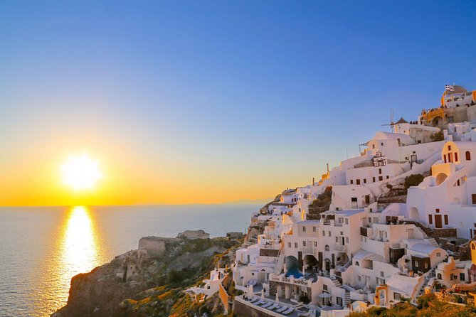 Shared Basic Sunset Trip of Santorini via Red Beach & White Beach - Drinks, Dinner, and WiFi: What the Inclusions Actually Buy You