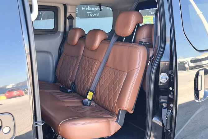 Shuttle Transfers From Santorini Port - Small-group setup: the difference between “shuttle” and “managed ride”