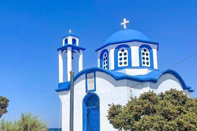 Skip Sky Tram!! 5 Hour Hussle-Free Santorini Tour & Wine Tasting - One Hour in Oia: Streets, Shops, Windmills, and Sunset Mood