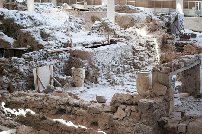 Small Group Santorini Discovery Tour with Lunch and Wine Tasting - Entering the Lost Atlantis Experience at Akrotiri