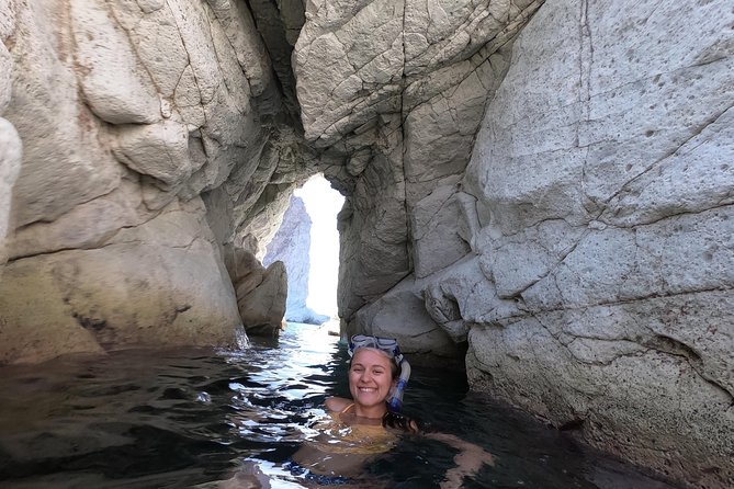 Small-Group Santorini Sea Caves Kayak Trip with Snorkeling & Picnic - The guide factor: why Kalliopi and Calliope show up in the praise