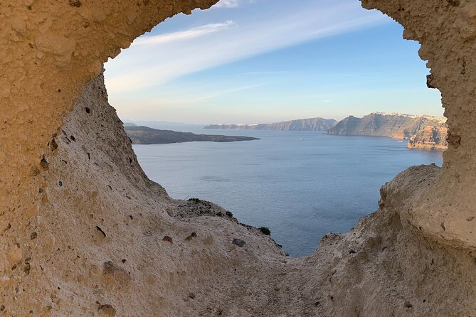 Small Group Sightseeing Tour: All Santorini’s Treasures - Price and logistics: what you are actually paying for