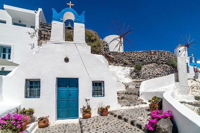 SUV Santorini Highlights Private Tour - A private 5-hour Santorini day that actually feels efficient