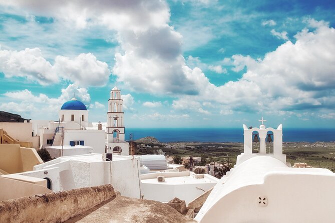 Tailormade Santorini island tour - Red Beach in 20 minutes, how to make it feel worth it