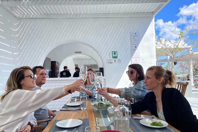 The Best of Santorini: 5-Hour Private Guided Tour of the Island - A 5-hour Santorini highlights loop, planned for real time