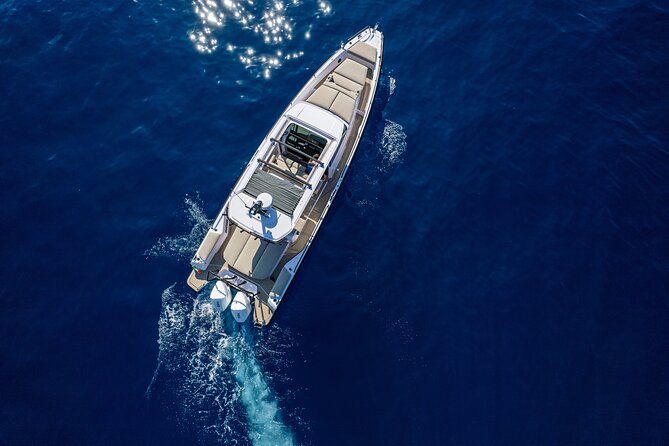 The Fastest Private Motor Yacht in Santorini - All Inclusive Tour - How flexible is the route, and what to expect if you want to steer it