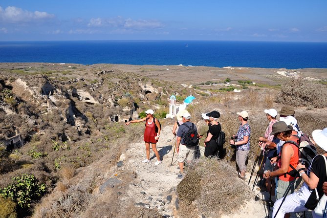 Thirassia Island: 6hr Private Tour with Lunch from Santorini - Agrilia and the cave houses: where the island turns eerie