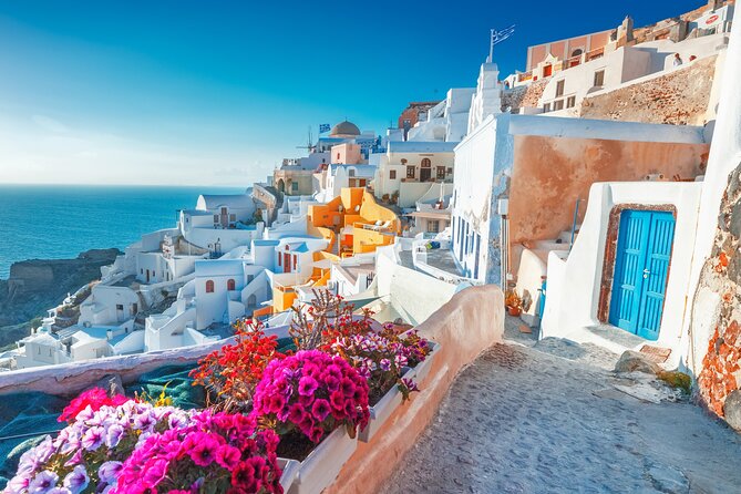 Top Spots Bus Tour in Santorini with Transportation - Pyrgos village break for a traditional Santorini reset (1 hour 10 minutes)