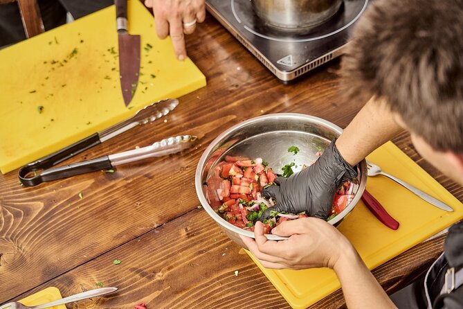 Traditional Kouzina Santorini Cooking Experience - From pickup to apron: what the day feels like