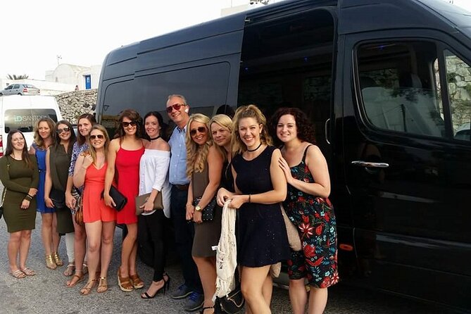 TRANSFERS Santorini PRIVATE Transfer - How pickup works when you land at the airport or port