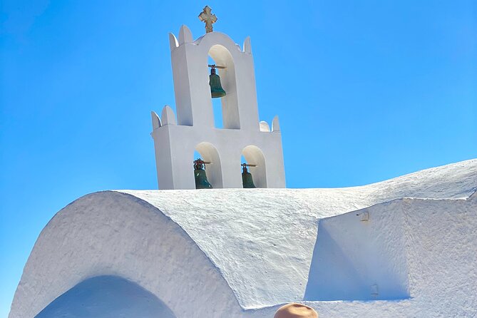 True Santorini Experience Day Tour - Why a private custom Jeep tour feels different in Santorini
