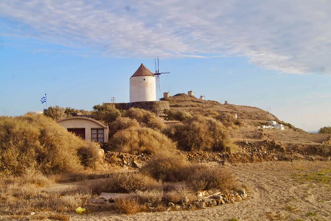True Santorini Experience Day Tour - Finding the Heart of Santorini along the caldera cliffs