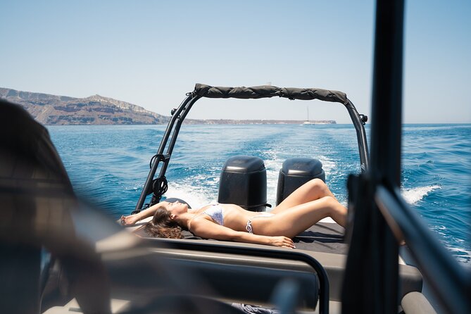 Unique Half-Day Private Motor Boat Cruise in Santorini - Oia and Ammoudi: your first 30 minutes below the cliffs