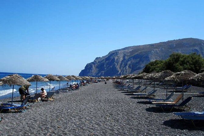 Εxplore The Beaches Of Santorini - Perissa Beach: The Practical Lunch and Swim Stop